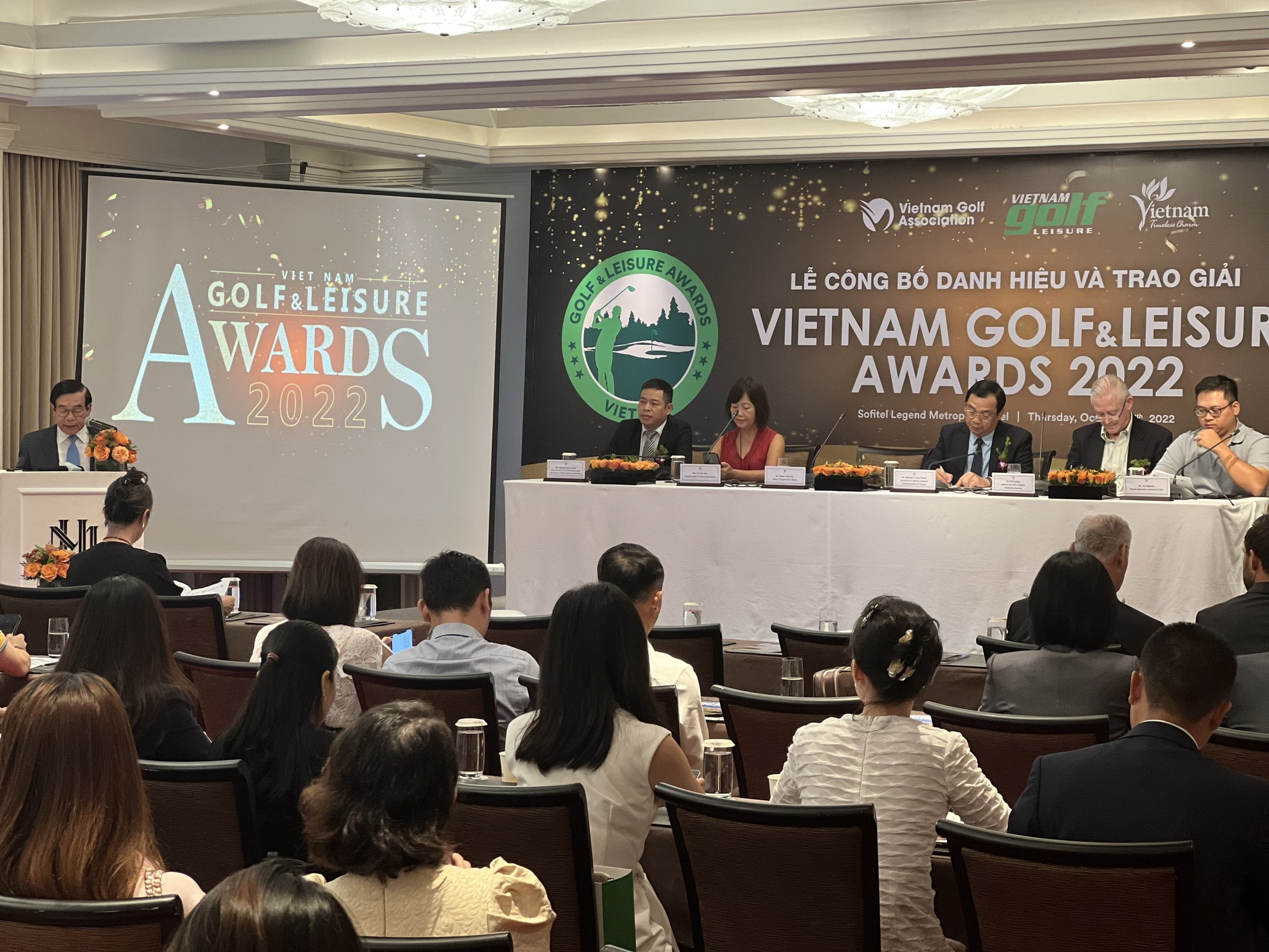 Chúc mừng sự kiện VIETNAM GOLF OF LEISURE AWRDS 2022 đã diễn ra thành công tốt đẹp